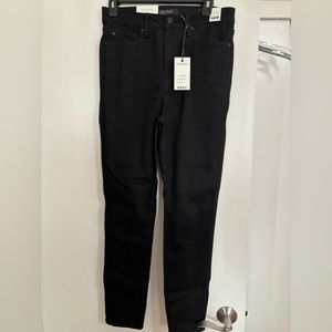 Judy Blue nwt size 9/29 skinny fit